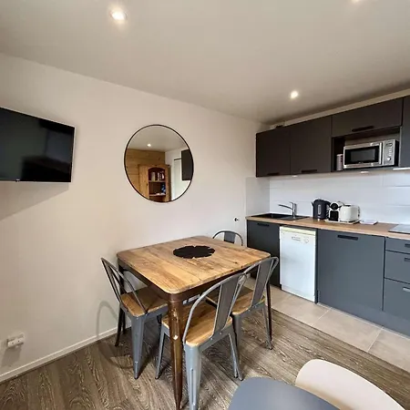 Appartement Confortable, 30m², 5 Pers, Piscine, Balcon, Proche Pistes, Commerces - Alpe D'huez